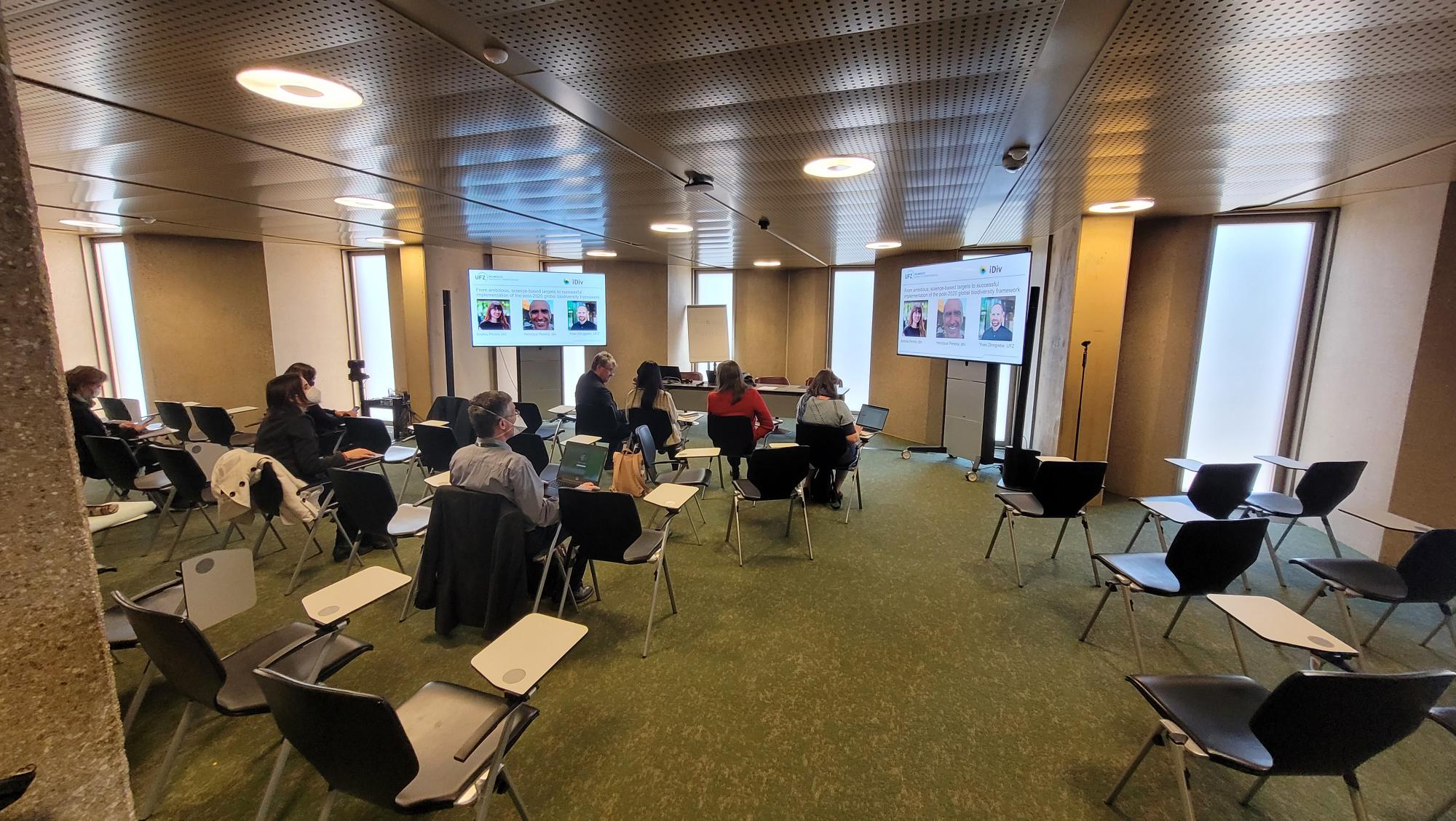 View into the venue of the Side event with participants